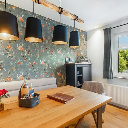 Tatil Evi Altstadtchalet Schmallenberg